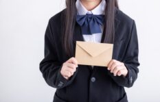 浮気相手の子どもから手紙が来たら情状酌量すべきか？