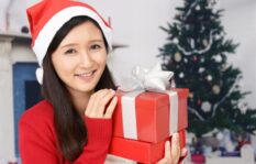 夫からのクリスマスプレゼントに不信感！まさか浮気・不倫中？